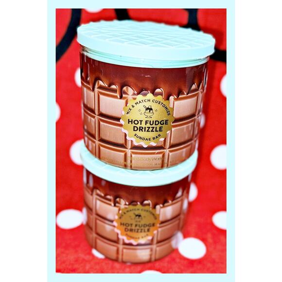 Lot of 2 Bath & Body Works Hot Fudge Drizzle Sundae Large 3-Wick Candle 14.5oz - Picture 2 of 5